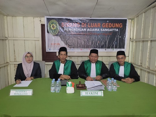 1 2112022 PA Sangatta Sidang Luar Gedung