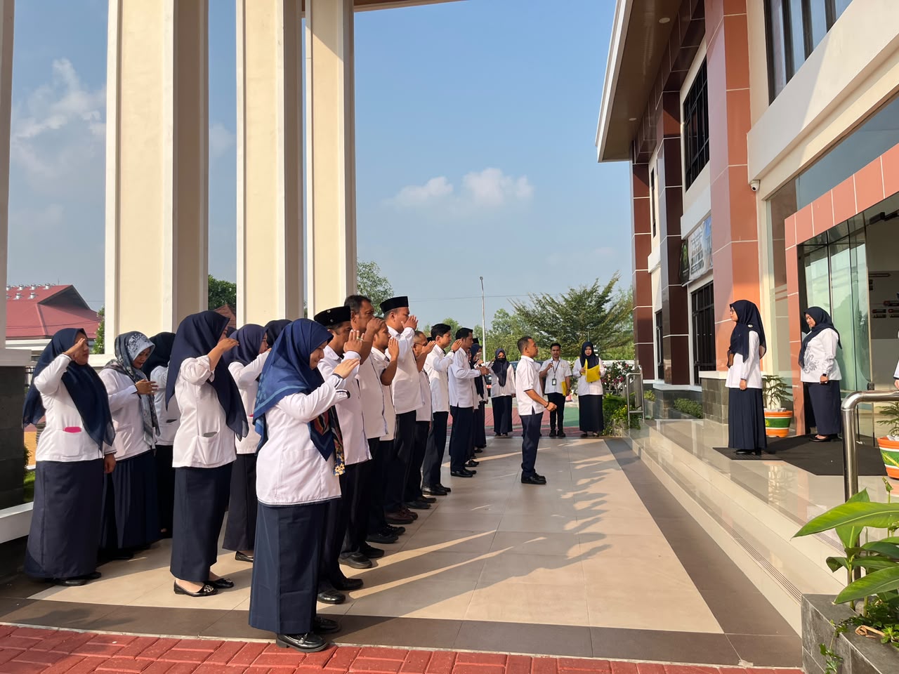 1. Dorong Semangat