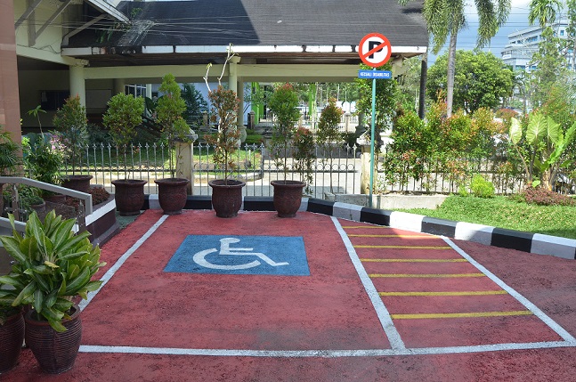 Parkir Disabilitas